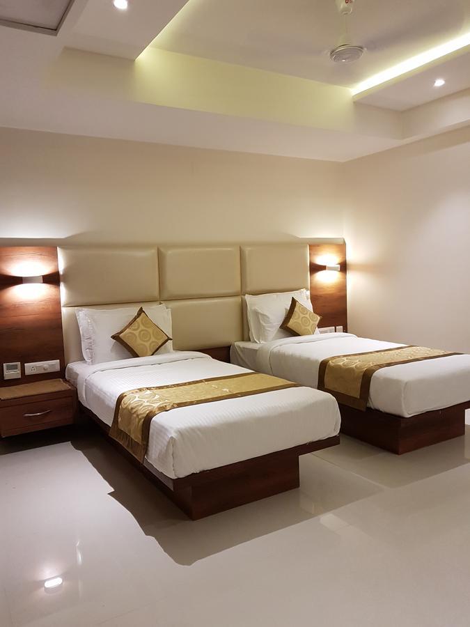 โฮเทล ทรานควิล มานิพาล Hotel มานิปาลา ภายนอก รูปภาพ