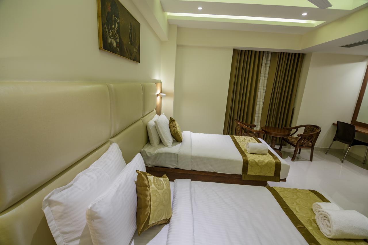 โฮเทล ทรานควิล มานิพาล Hotel มานิปาลา ภายนอก รูปภาพ